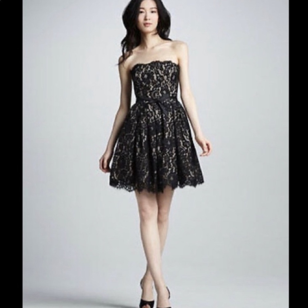 Neiman Marcus Robert Rodrigues Lace Cocktail Holiday Dress 6